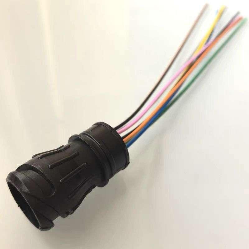 Universal 8-Hole, 8-Wire Front Headlight Plug for DeLonghi Accessories (F3000M3000X3000 Models)