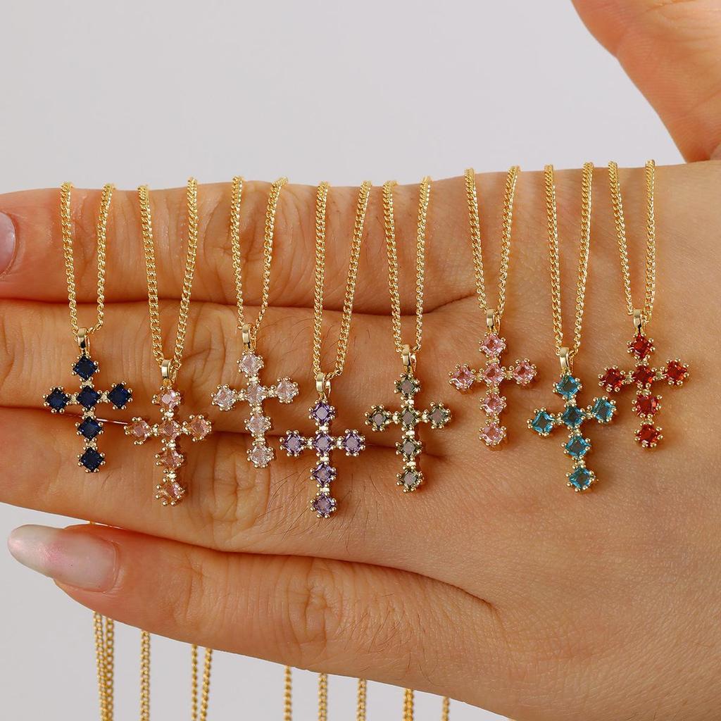 Изысканный кулон с натуральным камнем месяца, покрытый золотом