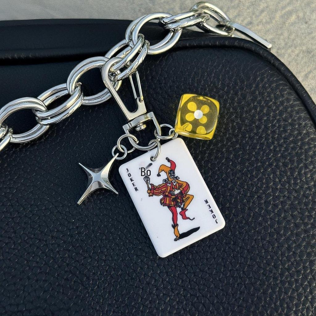 Брелок-шарм Ainsworth Poker God с несколькими элементами и украшение на пояс