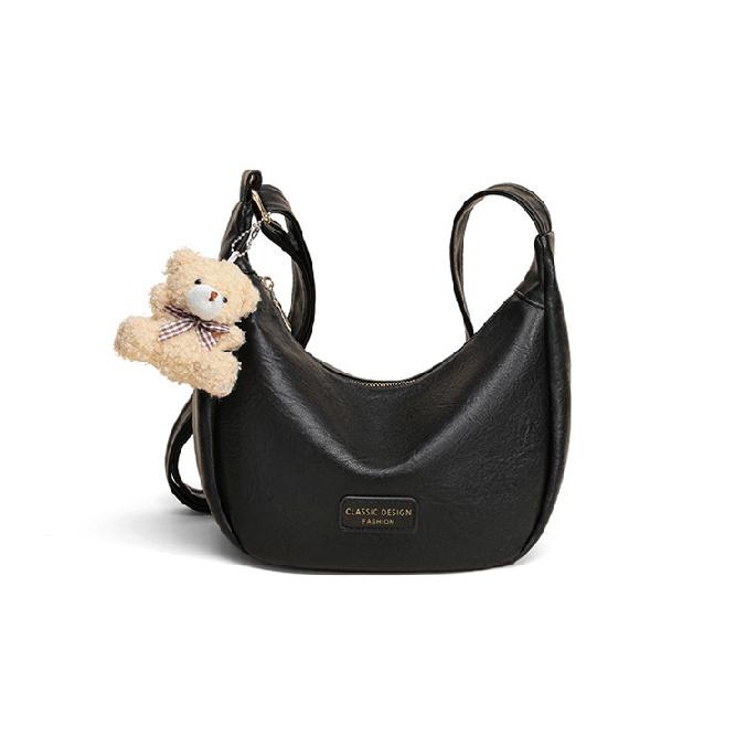 White Large Capacity Commuter Bag for Women 2025 New Soft Leather Sports Style Dumpling Bag French Underarm Bag