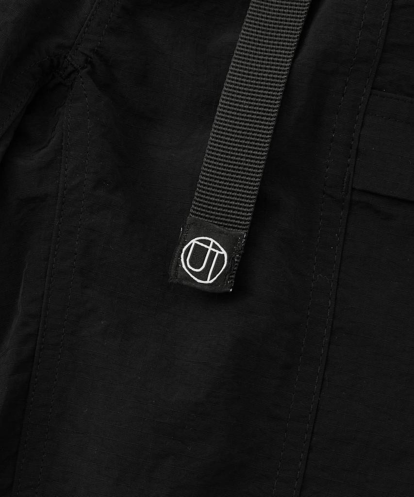 OUTSTANDING Hiking Shorts_Black