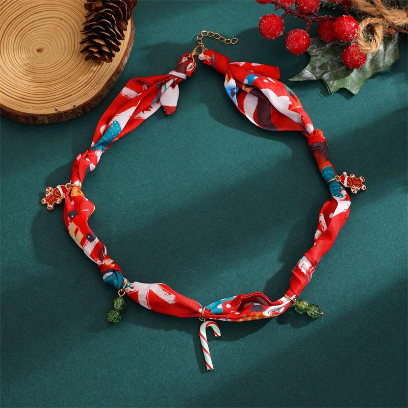Elegant Christmas Santa Elk Silk Scarf Pendant Necklace for Women Colorfulr Tee Bow Snowman Necklace Party Jewelry Accessories