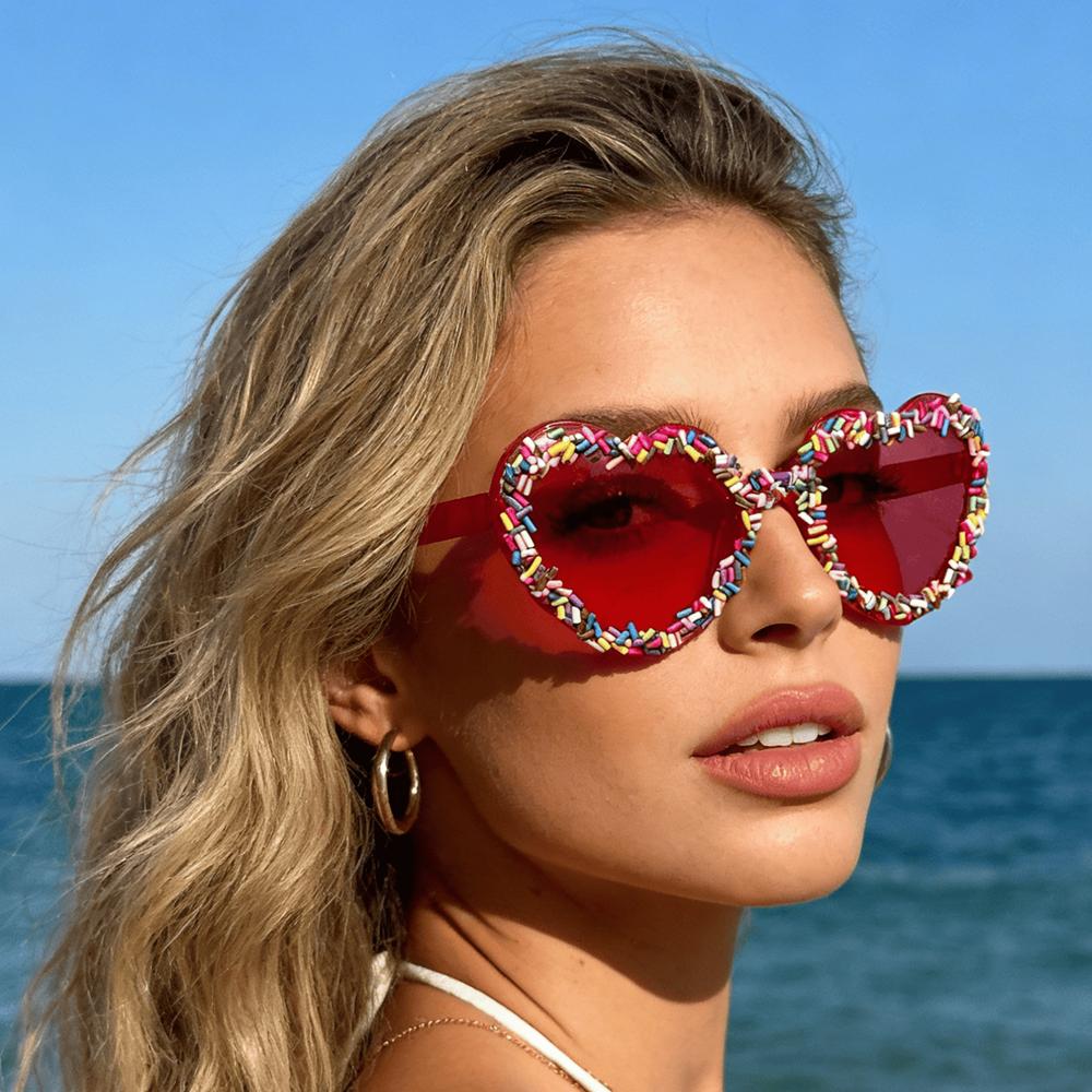 Candy Sprinkle Heart Shaped Sunglasses Novelty Design Fashion Eyewear for Street Style and Photo Booth Props KJ191