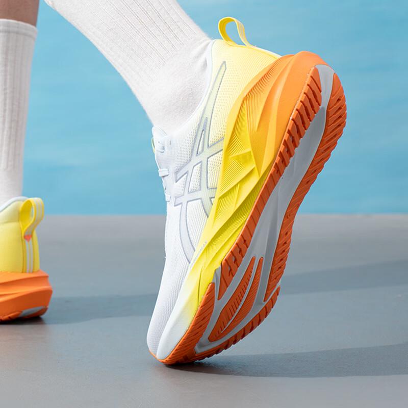 Asics Мужские беговые кроссовки NOVABLAST 5