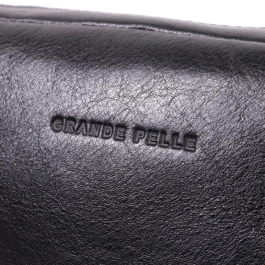 Rectangular Banana Bag Made of High Quality Genuine Leather GRANDE PELLE Bag 22576 Black