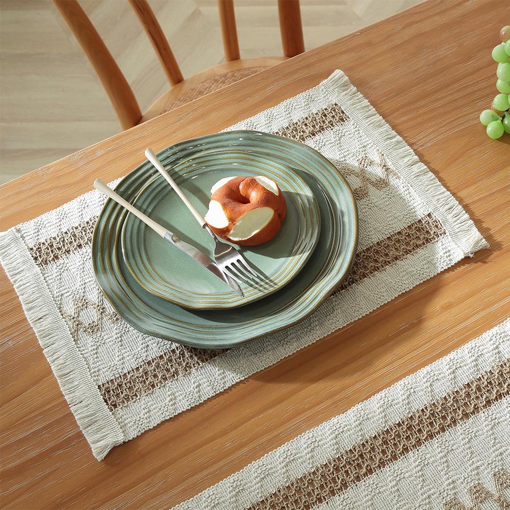New cotton and linen rope placemat, festival placemat, woven color matching striped fringed bowl mat, spot.