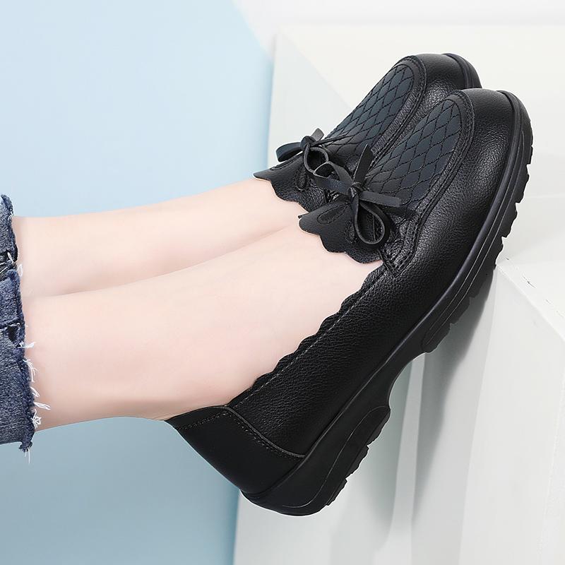 Женские мокасины, туфли для вождения, женские черные мокасины на плоской подошве, повседневные туфли без застежек, большие размеры, летние туфли для прогулок с вышитым бантом для мамы