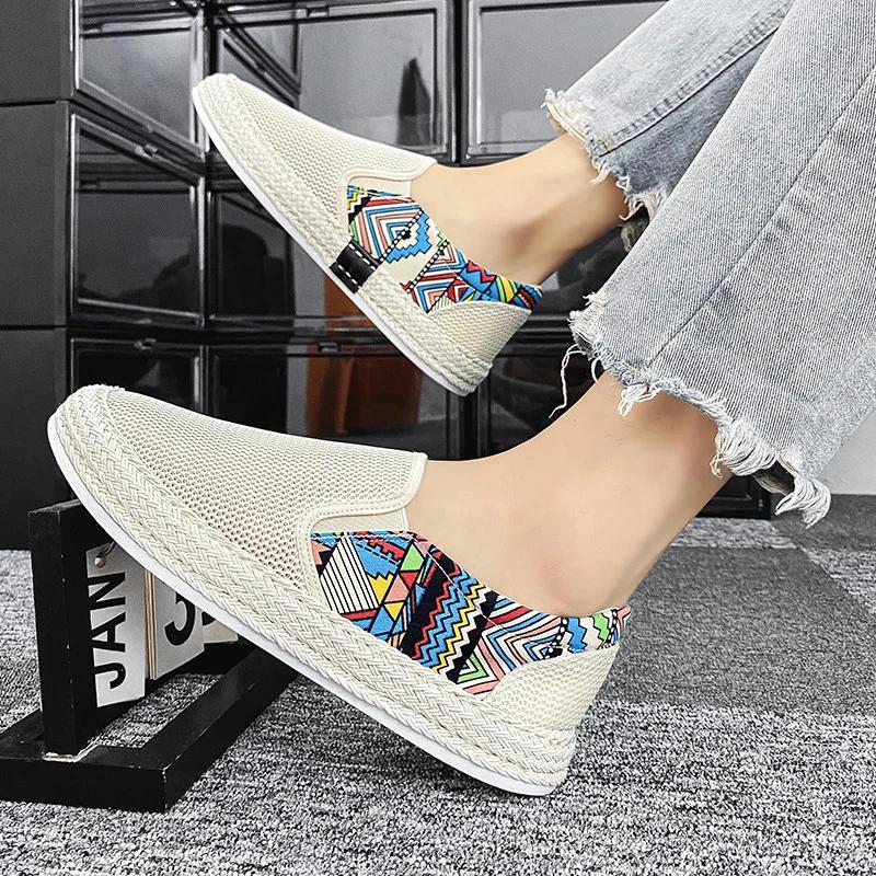 Fashion Men Casual Shoes Breathable Vulacnized Shoes Loafers Sneakers Outdoor Comfort Slip On Flat Canvas Shoe Adult Moccasins Zapatos