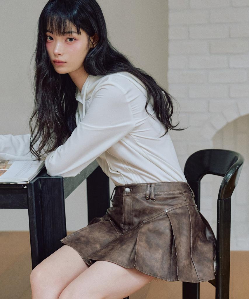 Zero Planet Sandy Leather Pleated Skirt [Brown]
