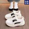 2025 весна и осень новая студенческая белая мода толстая подошва усиливающая тренд популярная универсальная спортивная повседневная обувь женская обувь