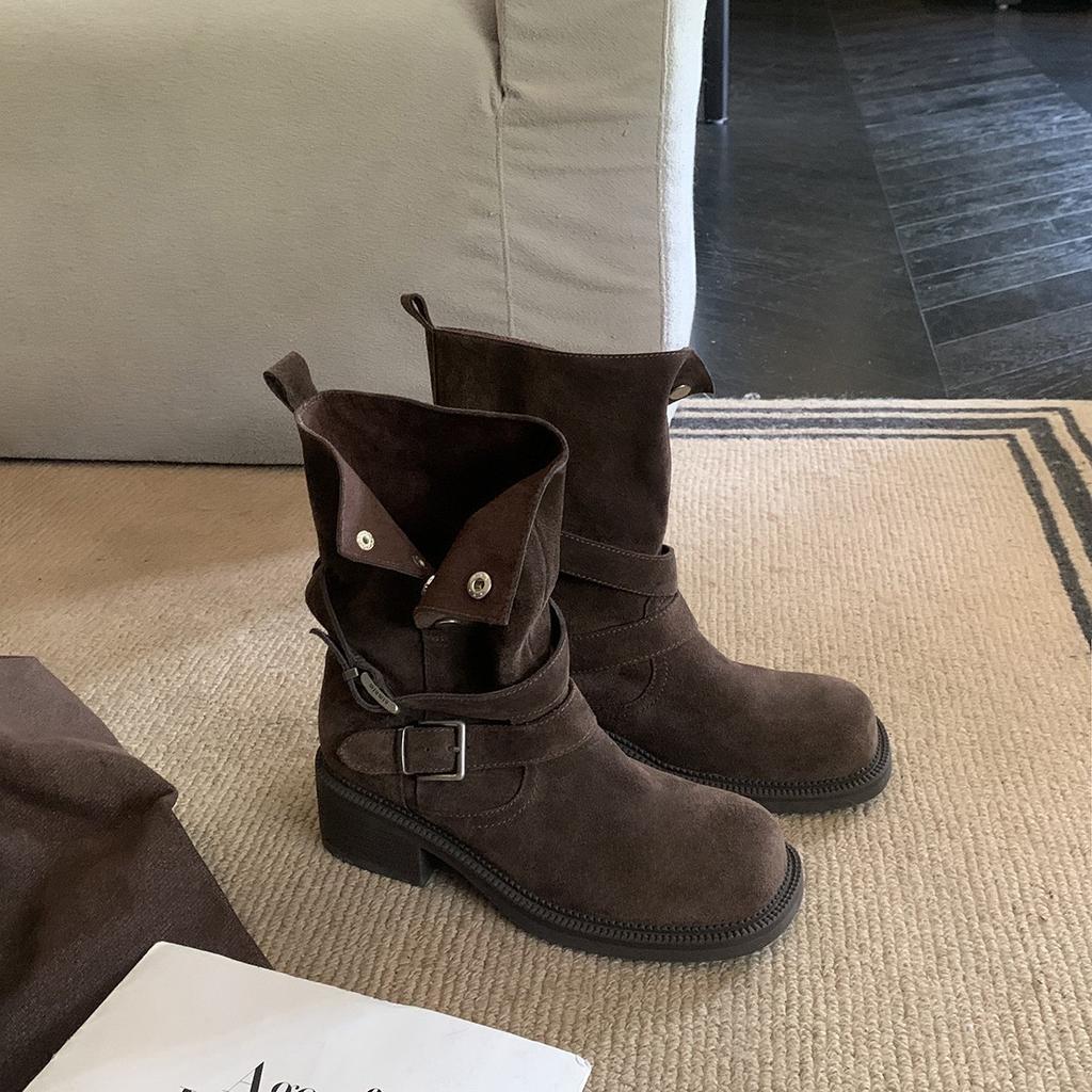 Виноградная мать, та же Майяр, сложить дважды, носить ремешки с пряжками, полусапоги из коровьей замши, толстая подошва на высоком толстом каблуке, ботинки Мартин для женщин