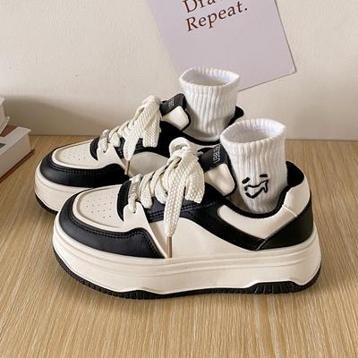 Женская обувь – Кроссовки