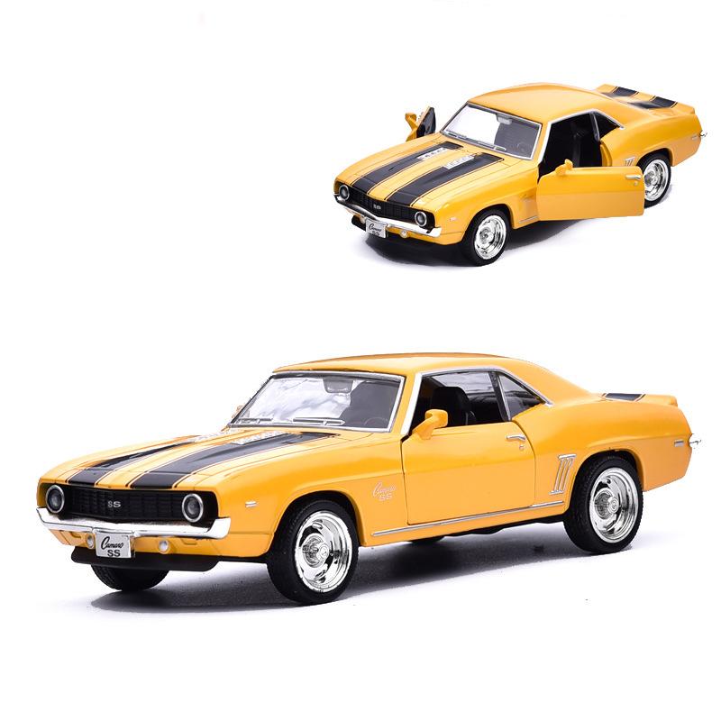 Масштаб 1/36 Chevrolet Camaro SS 1969, литая под давлением модель автомобиля, игрушечный автомобиль с откатным механизмом, звуком и светом для детей, коллекция подарков для мальчиков и девочек