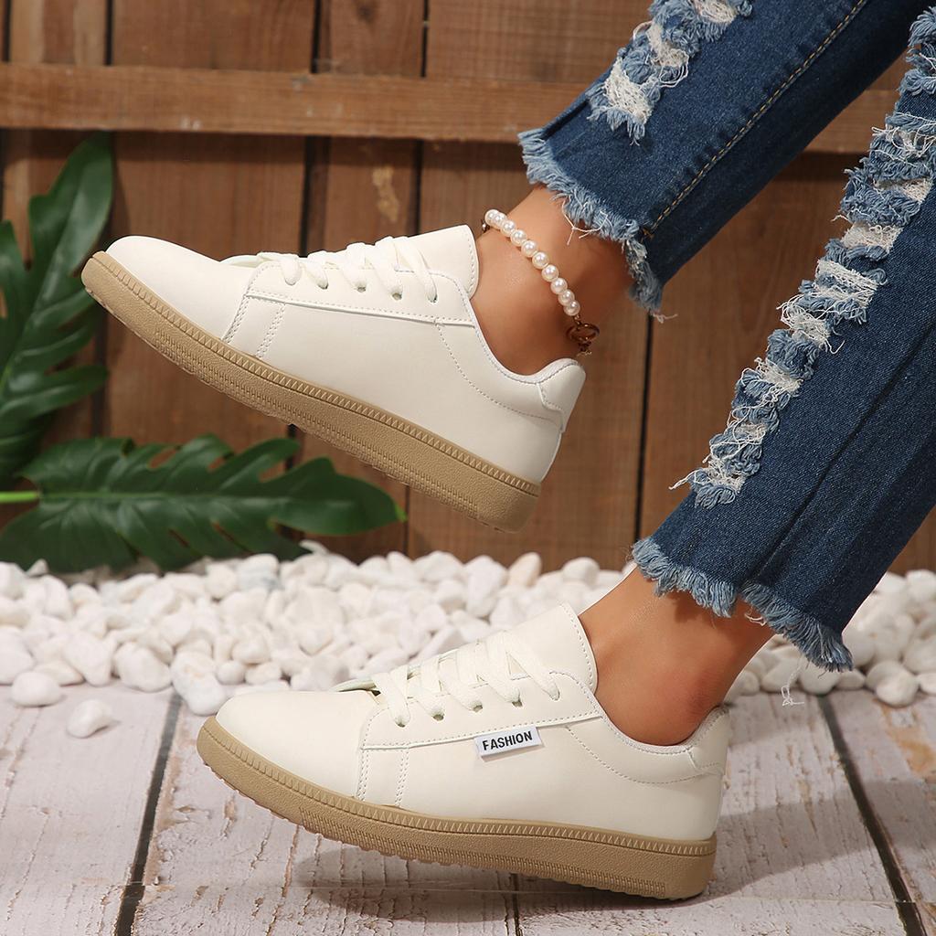 Маленькие белые туфли женские 2025 весна и лето импортные новые туфли женские туфли повседневная спортивная обувь однотонные белые туфли