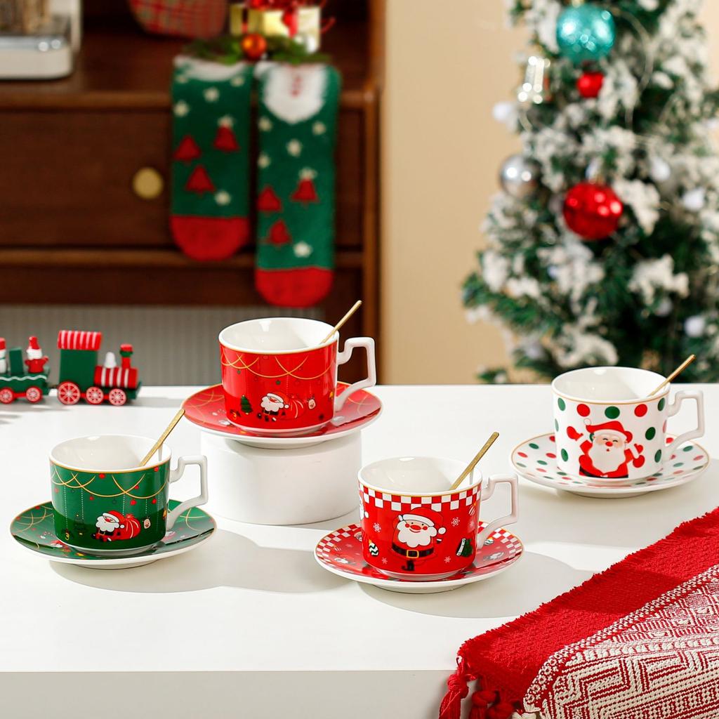 Набор новых рождественских подарочных кофейных чашек с ложками, высококлассные парные чашки для воды, сувенирный подарок, маленькая подарочная чашка для девочек