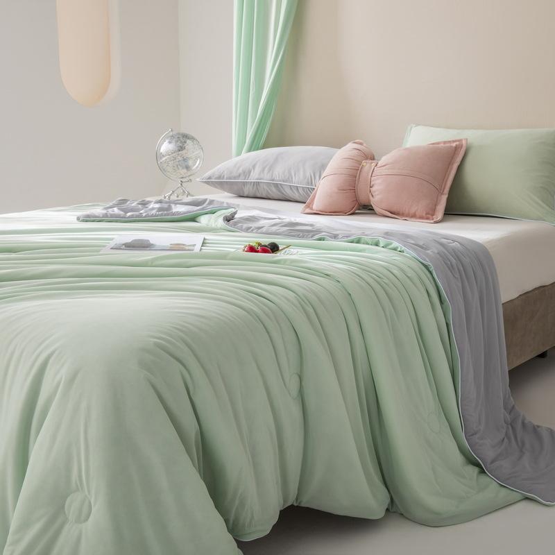 1 шт. Охлаждающее летнее одеяло из ледяного шелка, легкое тонкое постельное белье для комнаты с кондиционером, ультрамягкое покрывало для кровати размера «queen-size» для домашнего использования в отеле