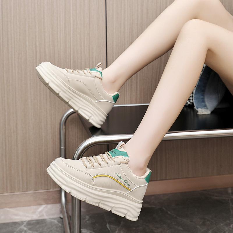 Дизайнерские брендовые женские кроссовки 2024 года, новые повседневные туфли на дышащей платформе, женские туфли на толстой танкетке, туфли на плоской подошве, универсальные женские туфли