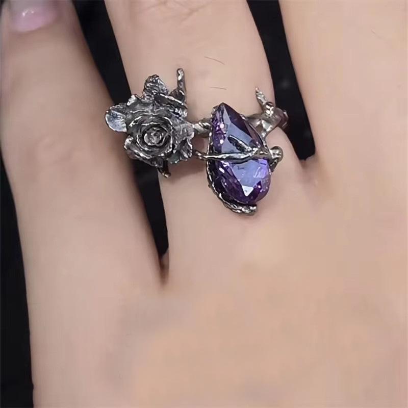 Retro Old Black Rose Index Finger Ring Personalized Three-dimensional Flower Diamond Ring Opening Dark Subculture Ring