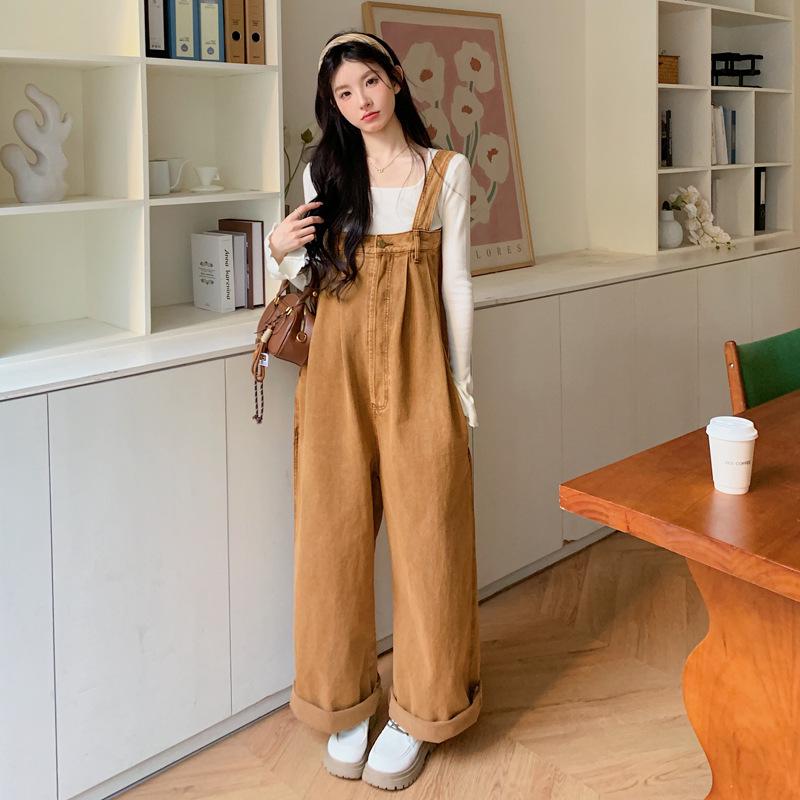 2026 Spring Maternity Set: Washed Denim Overalls & Bell Sleeve Layered Top