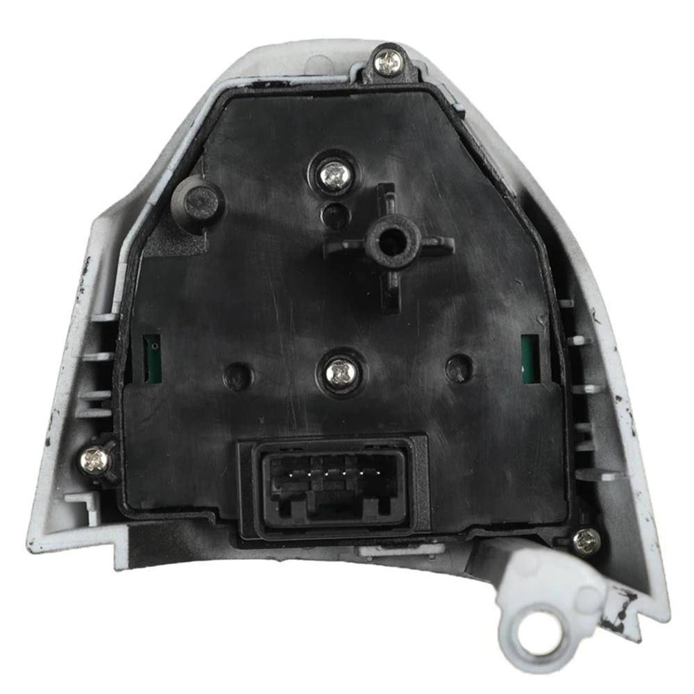 Кнопка на руле для Kia Rio X-Line 2018-2019