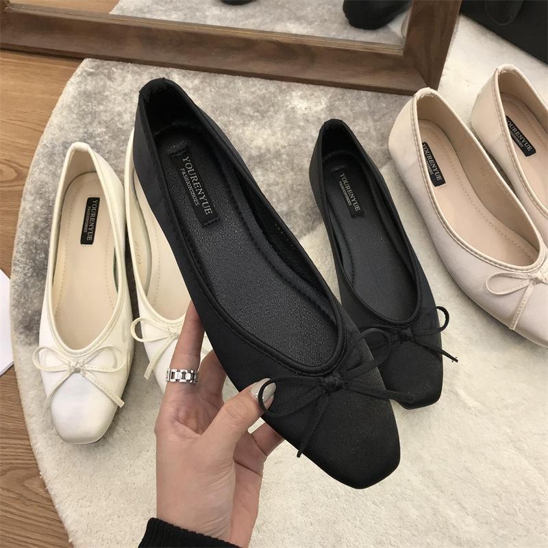 Champagne Bow Square Head Light Mouth Flat Sole Shoes Women's Summer 2025 New Gentle Satin Grandma Shoes