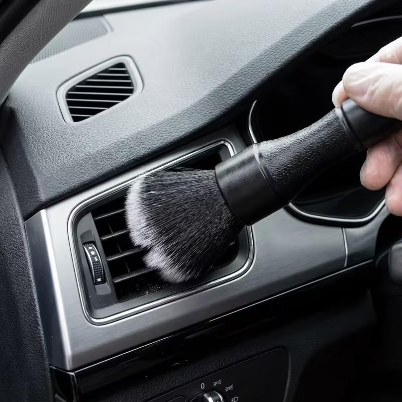 1 шт. Черная мягкая щетка для пыли - Подходит для чистки салона автомобиля, приборных панелей и компьютерных клавиатур