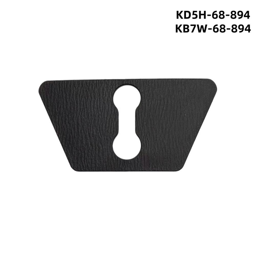 KB7W-68-894A Накладка стойки замка багажника для Mazda CX-5 CX-8
