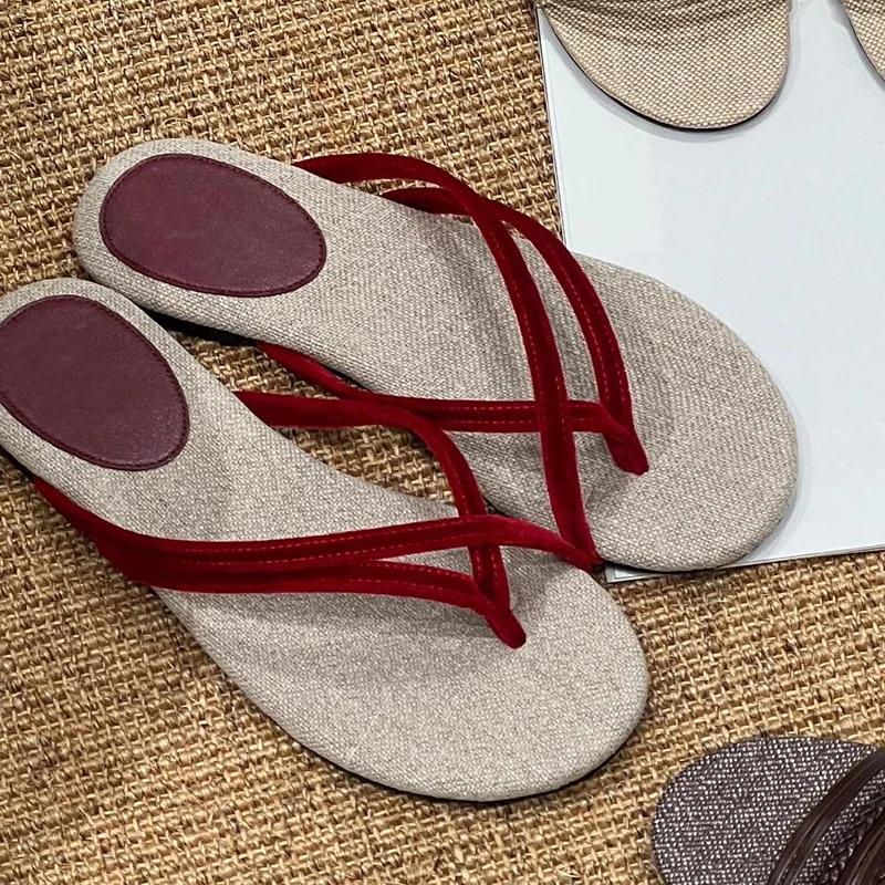 Женские тапочки из кожи с плетеным носком, классные тапочки, женские летние уличные новые шлепанцы с круглым носком и плоским дном, женские сандалии