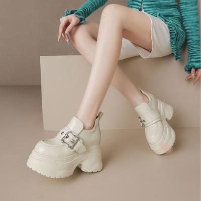 Женская кожаная обувь с увеличением внутренней высоты на 12 см, лоферы на толстой подошве, 2025 новинка, водонепроницаемая обувь на платформе с круглым носком