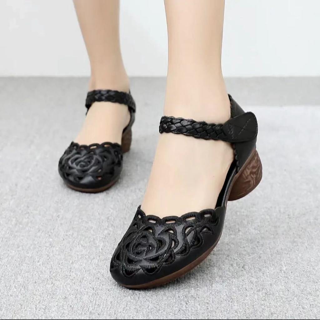 Летние сандалии, женские кожаные туфли на высоком каблуке с вышивкой, босоножки на толстом каблуке в стиле ретро с вырезами