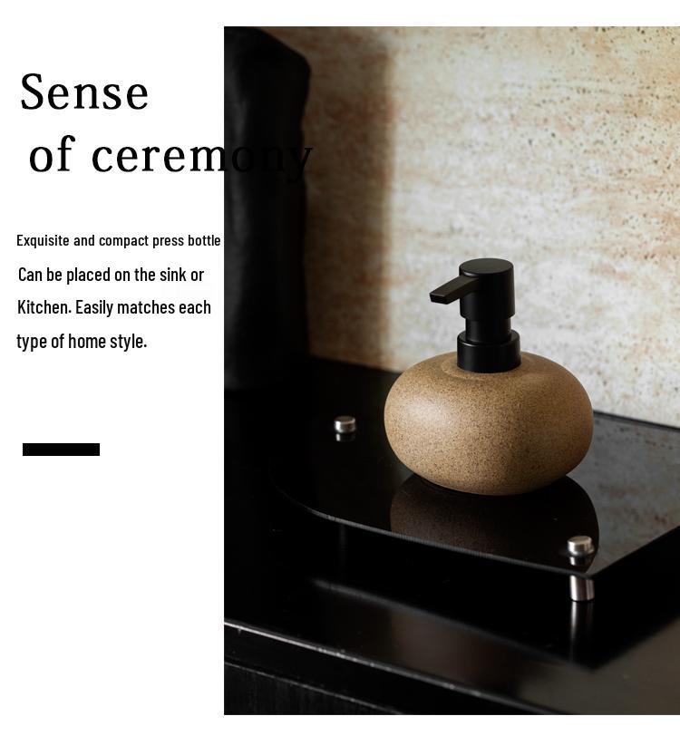 Набор флаконов для лосьона и шампуня из грубой керамики Wabi-Sabi для отелей и гостевых домов.