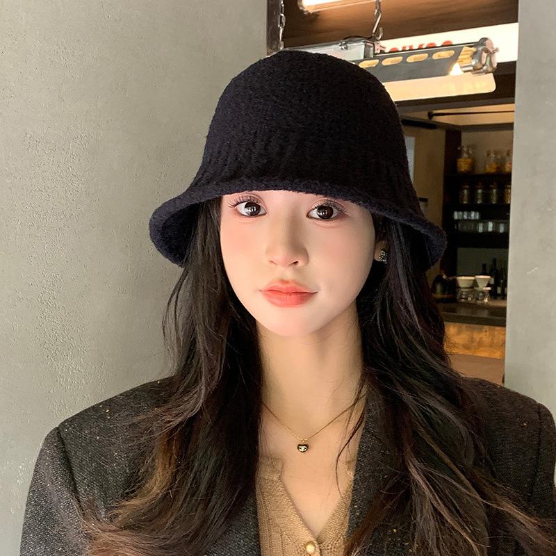 Bucket Hat Women's Autumn and Winter Light Luxury Style Versatile Bucket Hat Windproof Warmth Ear Protection Woolen Fisherman Hat