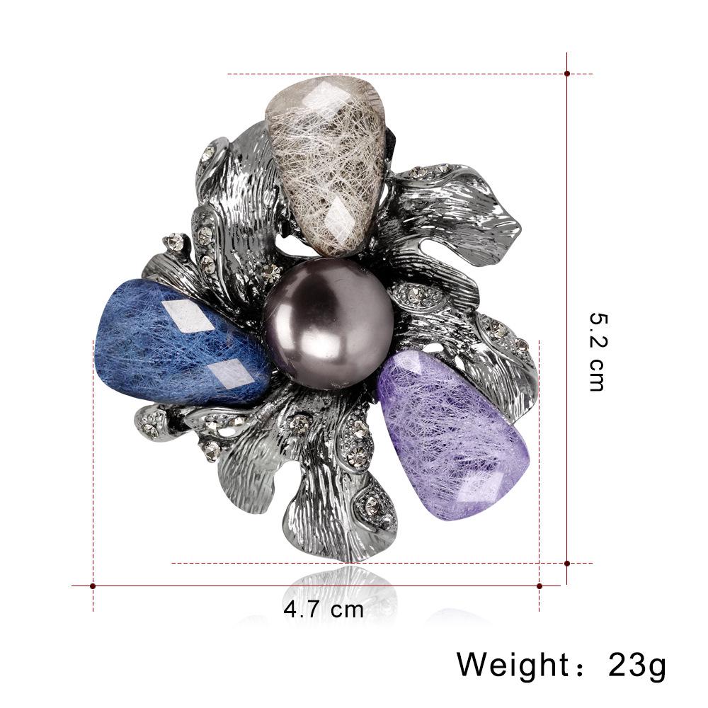 Blucome Vintage Flower Brooch Pins Women’s Brooch for Coat Suit Laple Pins New Year Gift