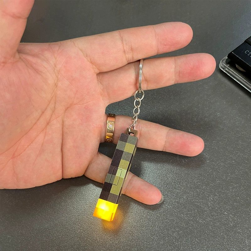 Светящийся в темноте аниме геймерский брелок-фонарик USB перезаряжаемый мини-фонарик брелок подвеска на рюкзак детские подарки