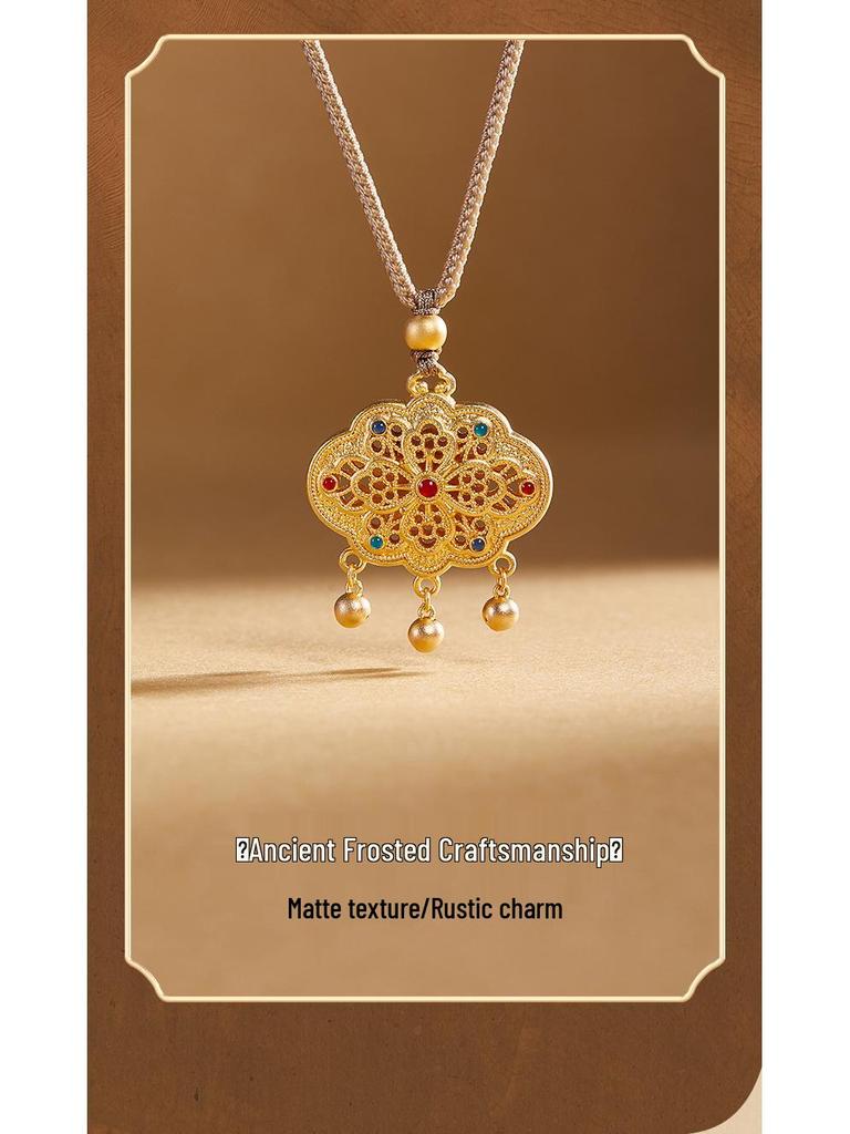 Подвеска-ожерелье из стерлингового серебра с ажурным цветком и благоприятным облаком для женщин - Высококлассный новый китайский стиль.