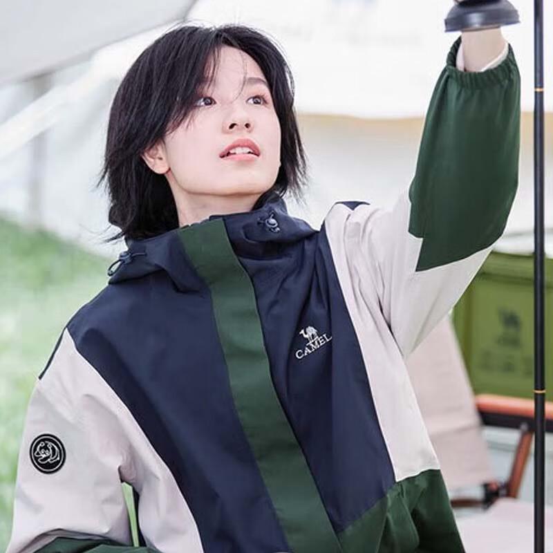 Camel Women's Single-Layer Outdoor Shell Jacket