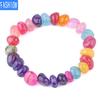 Нерегулярный эластичный браслет из натурального камня с цветной цепочкой из агата