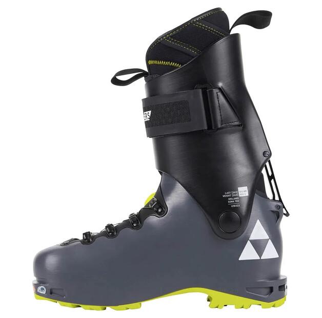 Fischer Travers CS Ski Boots