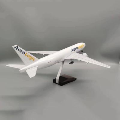 1:157 Масштаб Самолет B777-200 Авиакомпания AeroLogic 47см Модель Смола Самолет Литой Симуляция Миниатюрный Самолет Домашнее Украшение