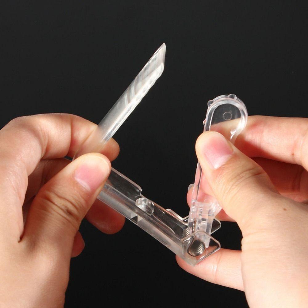 4Pcs Anti-Slip Tablecloth Holder Transparent Curtain Buckle Portable Tablecloth Clips