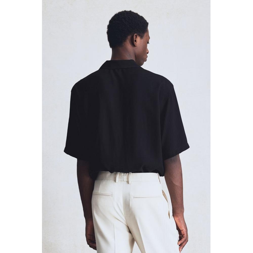 Рубашка HM Regular Fit Crinkle camp черная