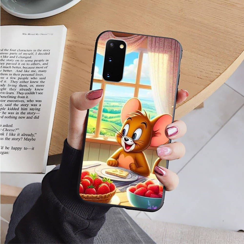 Черный чехол AT21 Tom and Jerry для iPhone 16 15 Plus 14 13 12 11 Pro 8 7 6S SE 5S X XR XS Max Realme C30 C33 C31 9I Huawei Y8P Y9 Sofe Cover