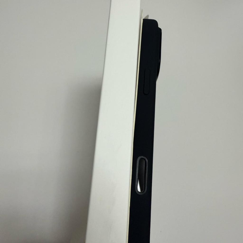 Мягкий чехол из жидкого силикона для iPhone 17 Pro Max - Однотонный, Защитный корпус от падений.