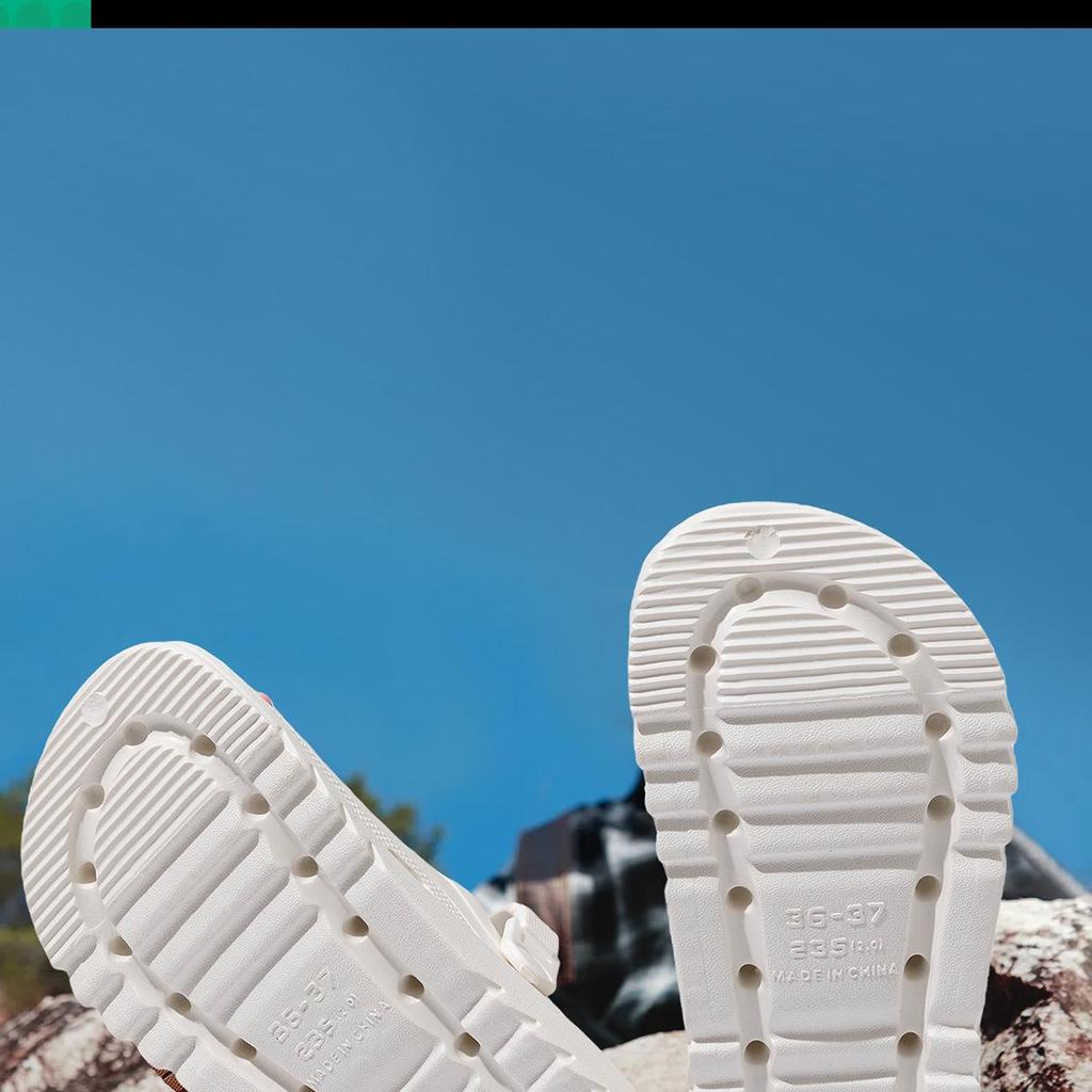 Женские пляжные туфли на толстой подошве с противоскользящим эффектом 2024: Закрытый носок, Дизайн с отверстиями, Полушлепанцы для летней уличной носки.