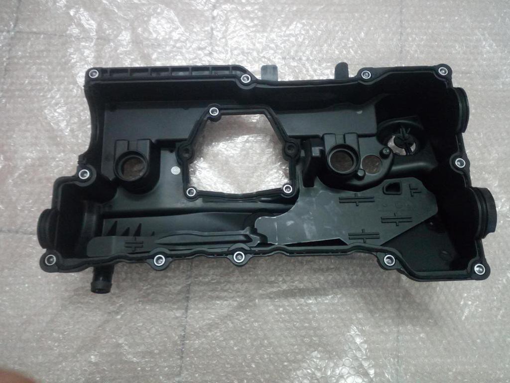 Крышка клапанов двигателя для BMW 1 и 3 серии E88 E90 E60