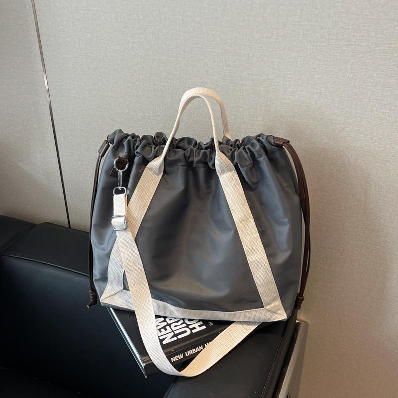 Сумка женская большой вместимости новая летняя повседневная сумка-мессенджер портативная на шнурке складная классная сумка-тоут