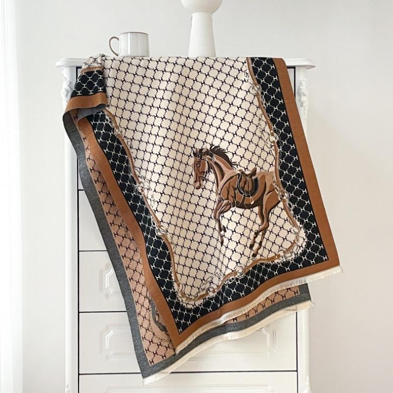 Letter imitation cashmere new scarf light luxury winter trend warm horse print scarf thickened short beard shawl