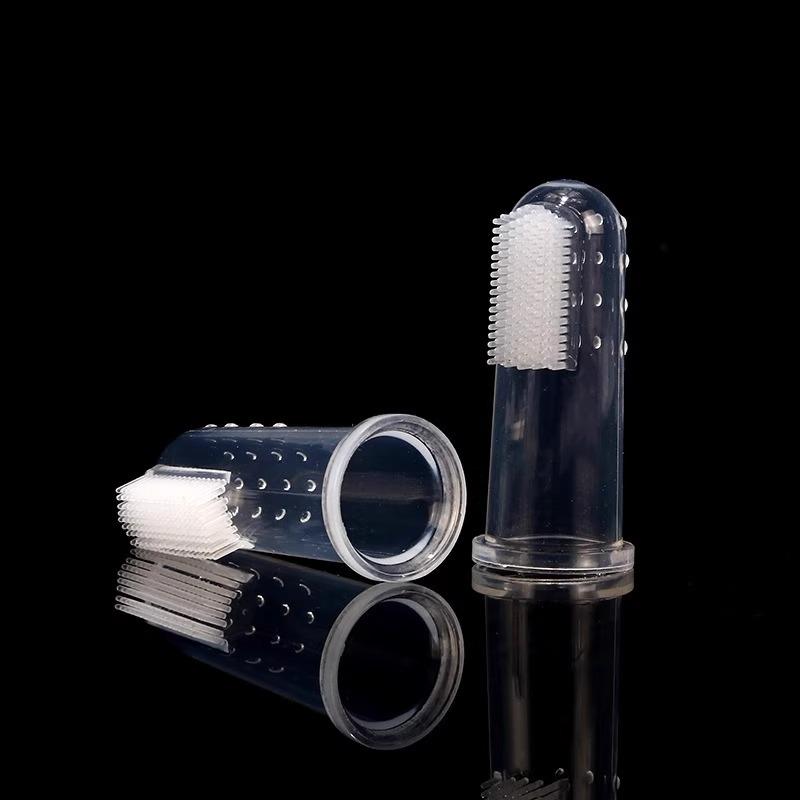 Newcomer Discount: Silicone Finger Sleeve Toothbrush for Cat and Dog Dental Care