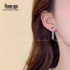 Серьги-гвоздики Higu E0808 с серебряной цепочкой-кисточкой S925: Уникальные, Холодного Стиля, Высококлассные Серьги для Женщин.