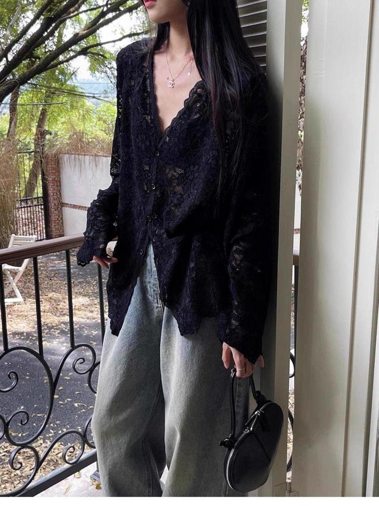 Women's 2024 Early Autumn Long-Sleeve Slim Lace Top